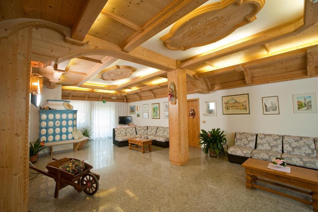 Albergo Negritella Borgo Valsugana Экстерьер фото